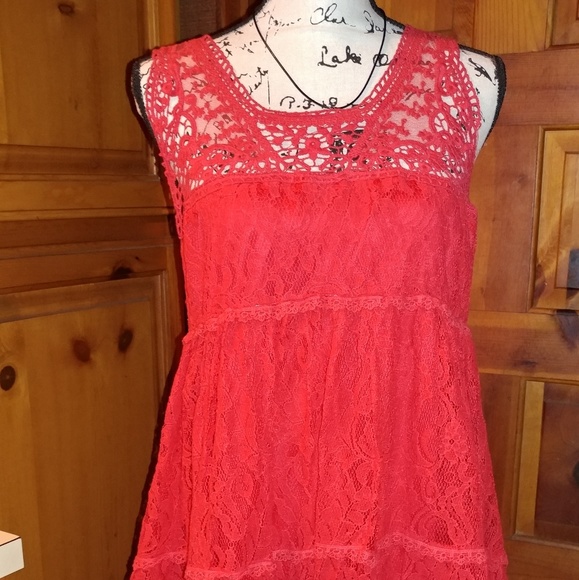 Magic Dresses & Skirts - 💘5/$25 💋bright lace/ lined short dress